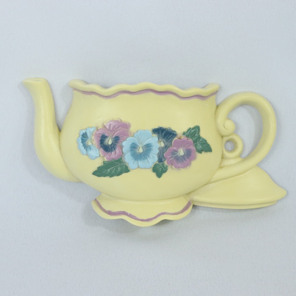 Vintage Burwood Homco Pansies Teapot Hanging Wall Art Decor home Interiors